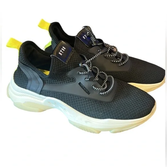 Steve Madden NY 90 black slip on sneaker very good condition size 10 women’s - Picture 3 of 14